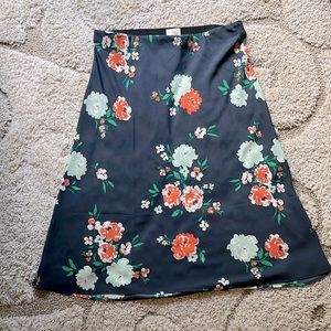 LOFT Pull-on Slip Skirt